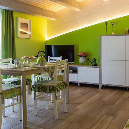 Il Sopracciglio Suites - Green Suite كاسينو المظهر الخارجي الصورة