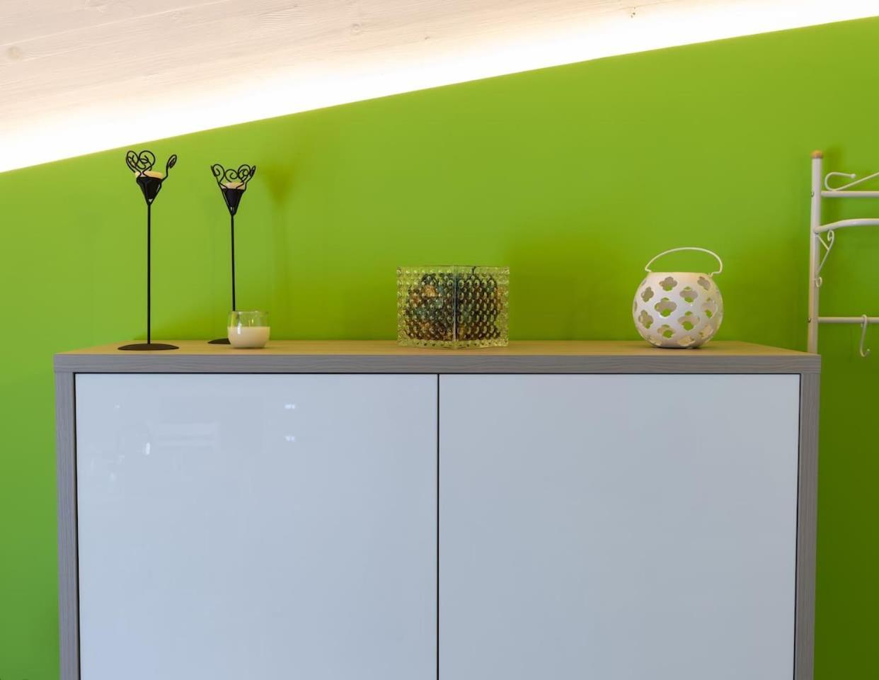 Il Sopracciglio Suites - Green Suite كاسينو المظهر الخارجي الصورة