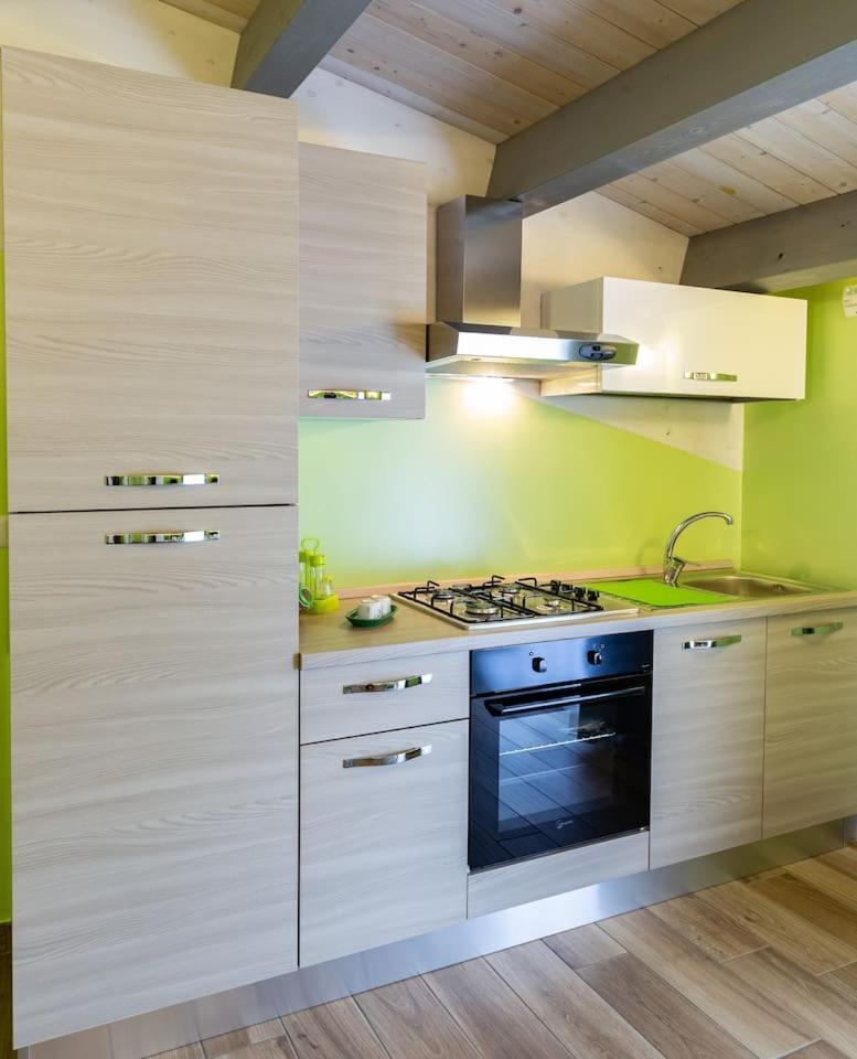 Il Sopracciglio Suites - Green Suite كاسينو المظهر الخارجي الصورة